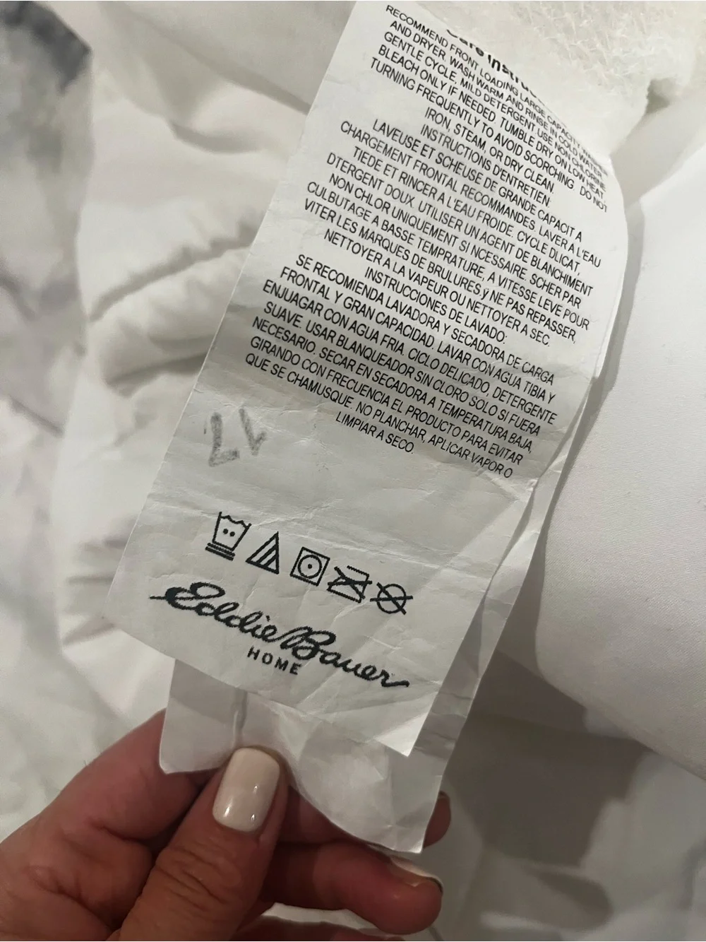 Eddie Bauer White full size mattress Cover